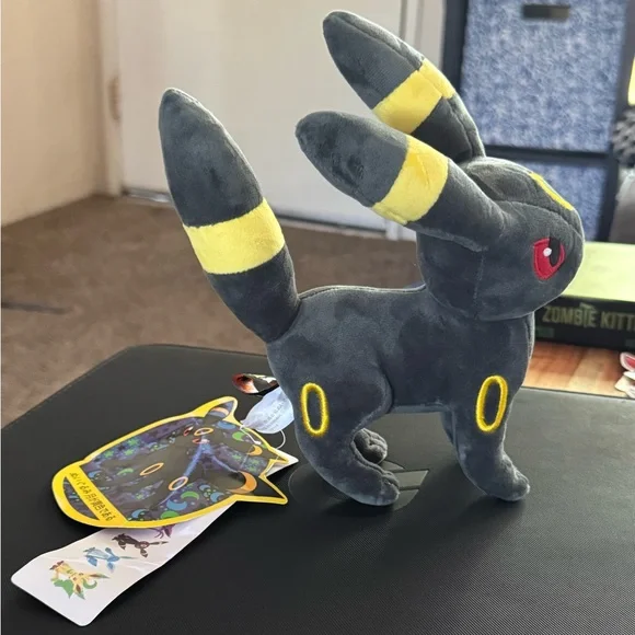 Pokemon Umbreon Plush Toy - Black and Yellow - Picture 3 of 4